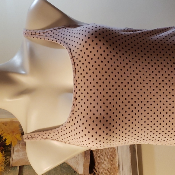 Eddie Bauer Tank - Picture 2 of 5